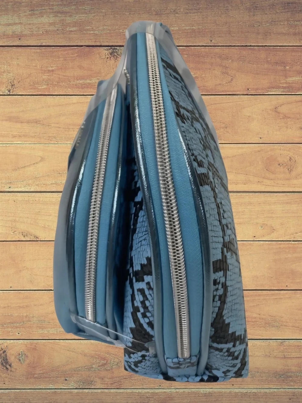 Nine West Boho Western Snake Skin Print Blue Cosmetic Travel Pouch Set. NWT